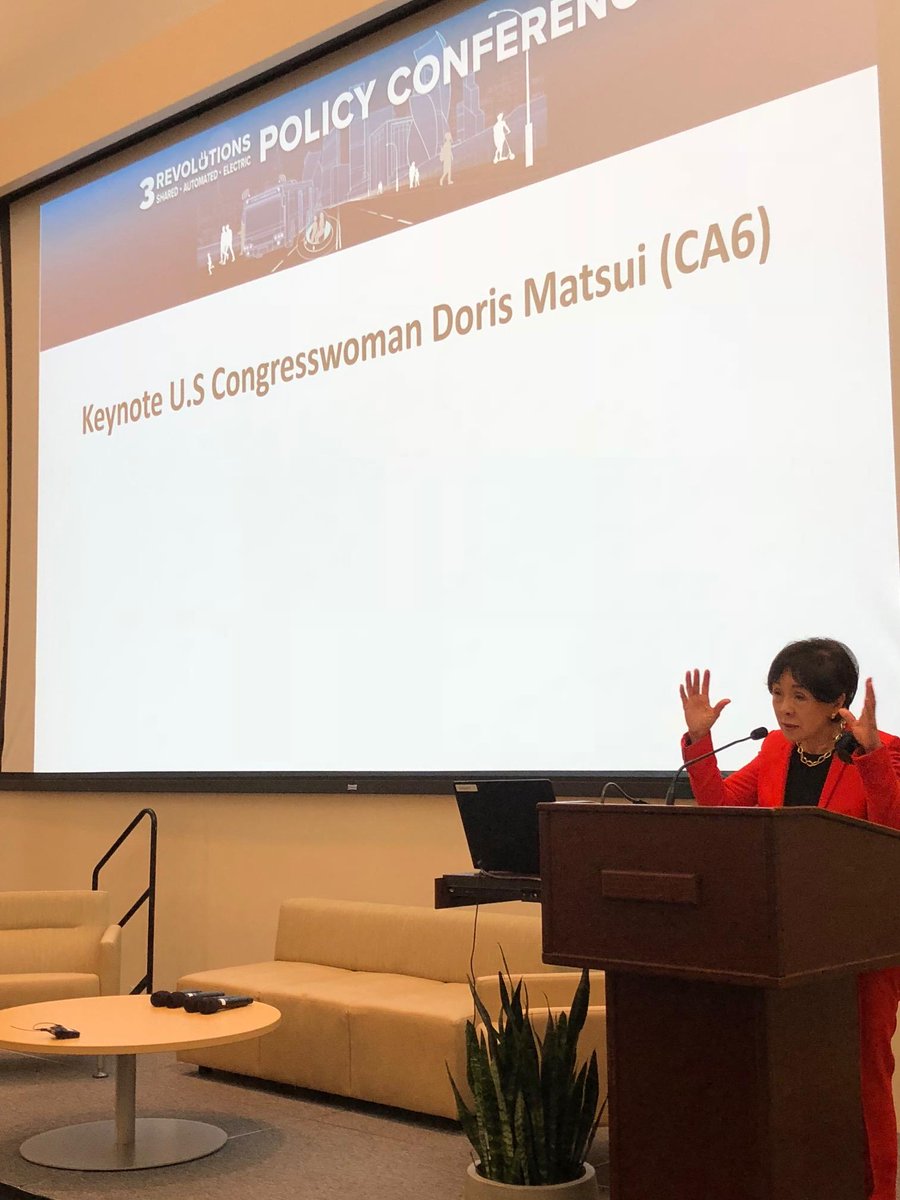 3Rev_ITSDavis's tweet photo. US Congressperson Doris Matsui, keynote speaker, on developing federal policy to enable #ElectricVehicle #ridesharing
#AutomatedVehicles to benefit all people and allow the redesign of cities. @MatsuiDoris @congressdotgov #3RConference https://t.co/aajJdusn1r