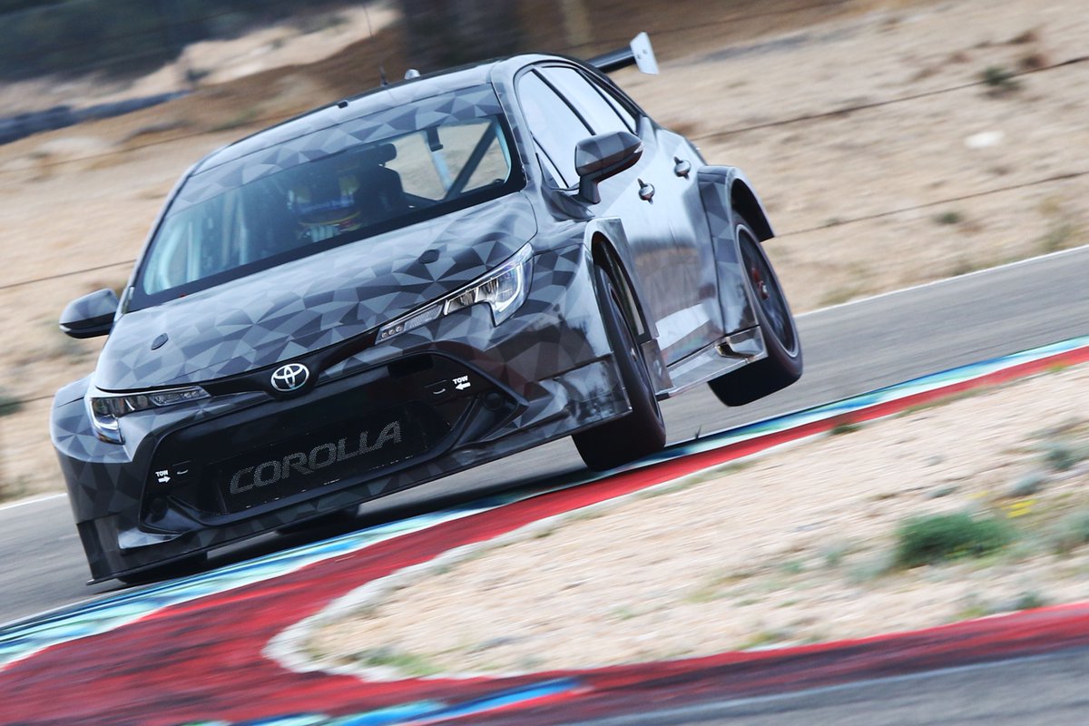MatraxRacing's tweet image. #BTCC. After 30 years of wait, the name of Toyota Corolla returns to the @BTCC. Team @ToyotaUK @SpeedworksMS has tested the 🚙 last week at @CircuitCalafat (Spain).Look at the beast, with @Tomingram80 behind the wheel, roaring on track.➡👀 📹 ow.ly/vgHl30o6JYQ
📷 Toyota UK