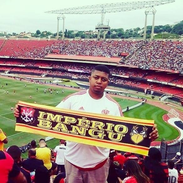 RubroBangu's tweet photo. Hoje é aniversário de um dos nossos líderes.
@MuriloCardoso23

Parabéns,  felicidades muita paz,  saúde, carinho , 
@Flamengo 
 E @imperiorubroN . 

Que seu dia hoje seja repleto de muitas surpresas e alegria. https://t.co/skZ1saOZiq