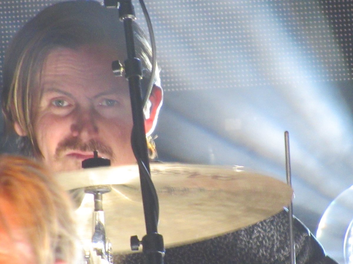 CieraHarris93's tweet photo. @chadswitchfoot The face of a drummer locked in to the music ๐ This guyโs awesome! #favoritedrummer #switchfoot #chadbutler #nativetonguetour #indy #mouthbrow ๐ธ:me https://t.co/08ReUB5R2B