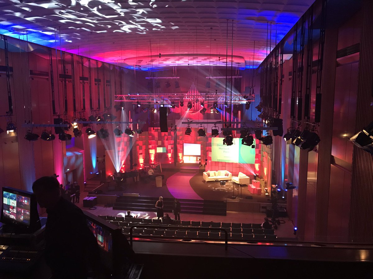 Die letzten Vorbereitungen im #wdr Funkhaus laufen 🙌🏼
#dhp2019 #litcologne
