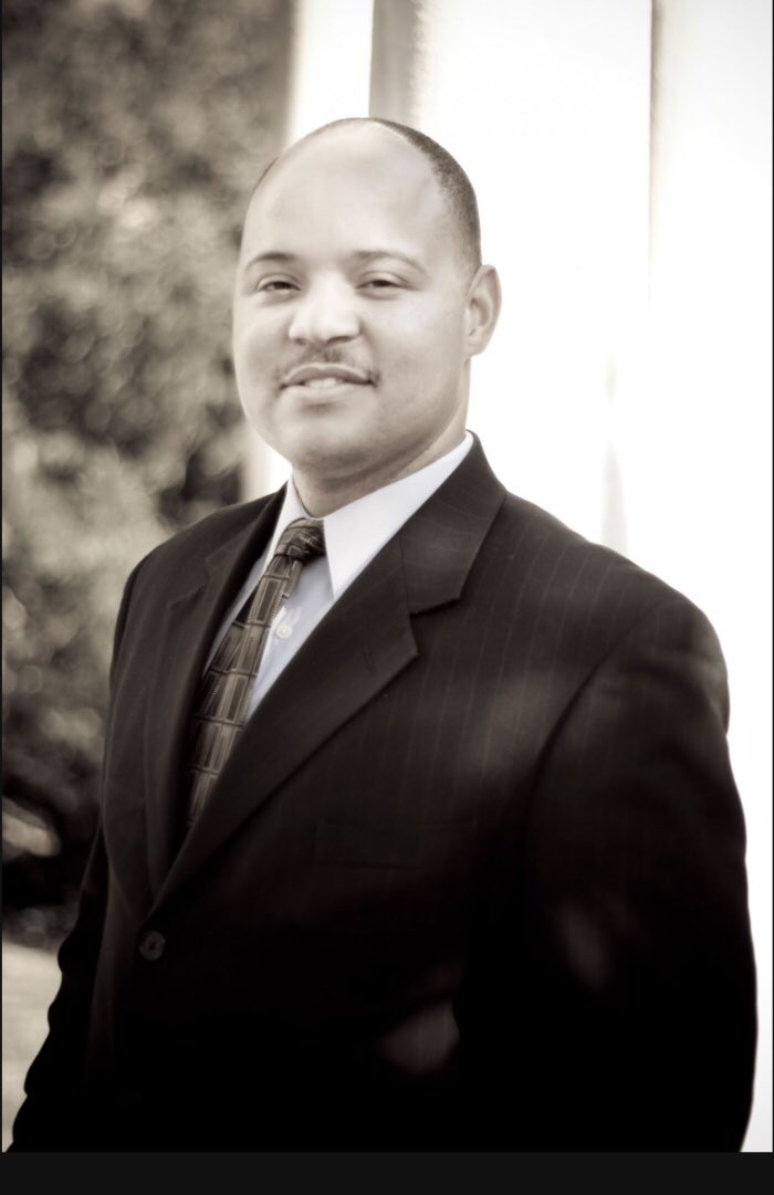 MagazineTCC's tweet photo. TCC: What book (other than the Bible) has inspired you? 

To read Pastor Christopher Gayle, from Zoe Life Christian Church answer visit https://t.co/QRRCXg9H8V, page 16.
#StaffordVa #FXBG #Spotsy https://t.co/p2yCeTj1oe