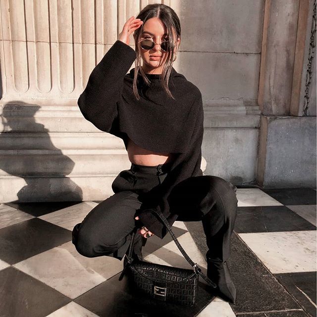 L_Influencers's tweet photo. 🖤 @sherriewebster 🖤 Now Representing this babe ✨✨✨ https://t.co/tebSGHTJkd https://t.co/blDwZa1xKD