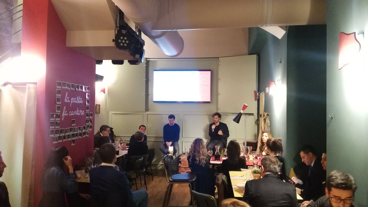 Labideemilano's tweet photo. Comincia la serata con Alberto Cartasegna e Francesco De Mojana! #foodventure #labidee https://t.co/F5P4MXHZBm