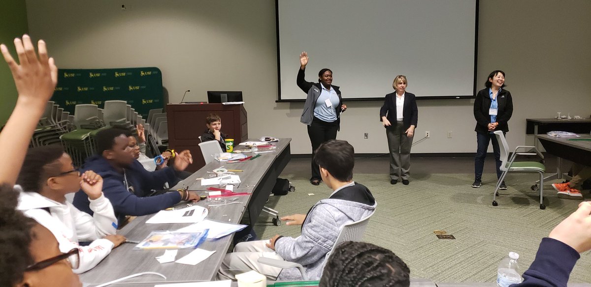 MzVegaEugene's tweet photo. Had the privilege to witness students light up 💡 at the Lemelson-MIT 3 Day STEM Camp and meet Stephanie, the Associate Director of Innovative Education Initiatives @USouthFlorida @HABSEconnects https://t.co/T0bxcMpQ6S