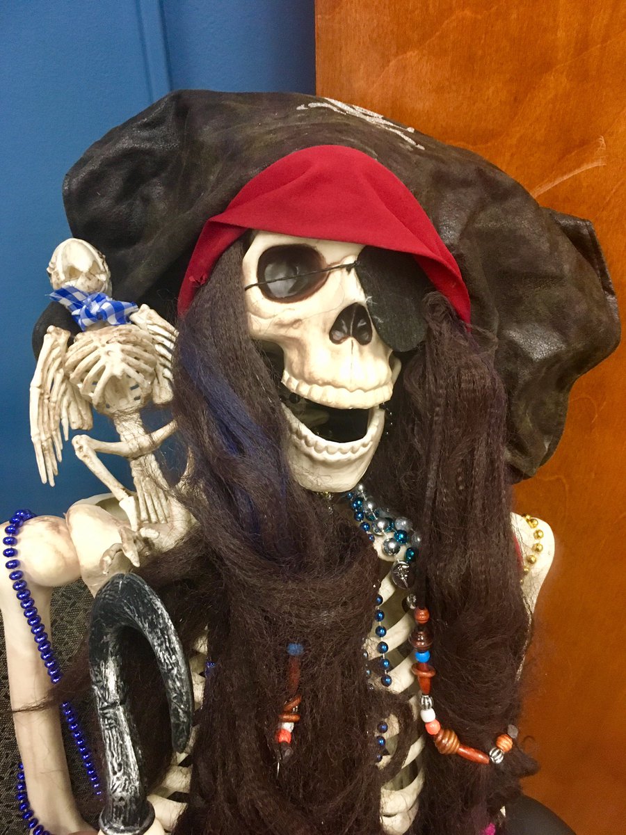 Felt cute. Might delete later 😗