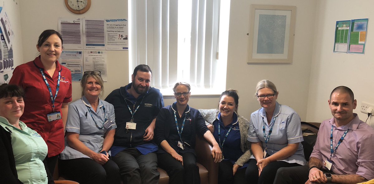 Celebrating National Kitchen Table Week on Cherry Ward. Lovely team with a real passion for person centred dementia care #NKTW2019 #SignUpToSafety @cwpnhs @cwpQITeam @lougill1984 @appo1977