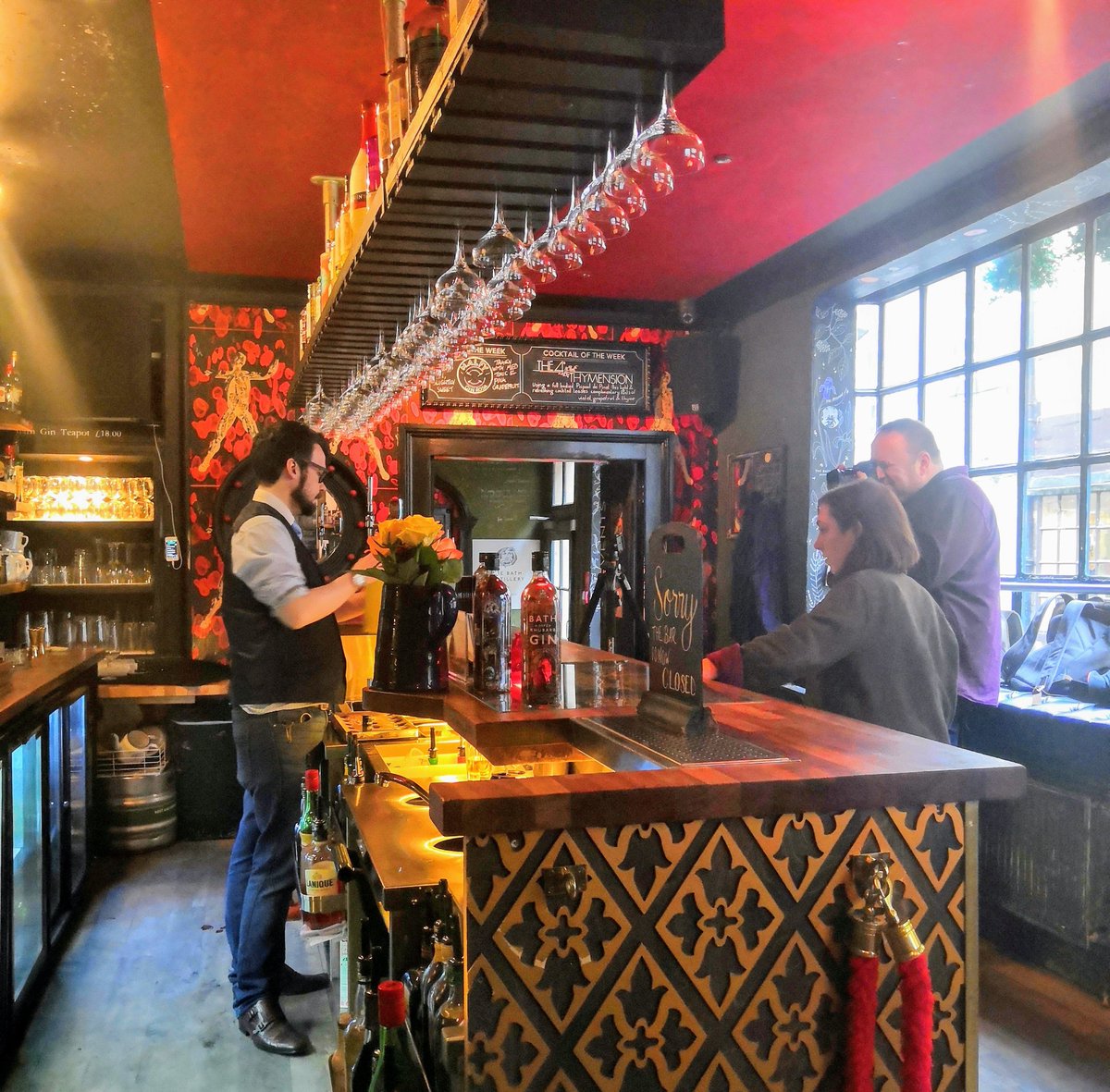 We've been updating our photos of the cocktails in the gin bar! Here's a sneaky peak behind the scenes 📸