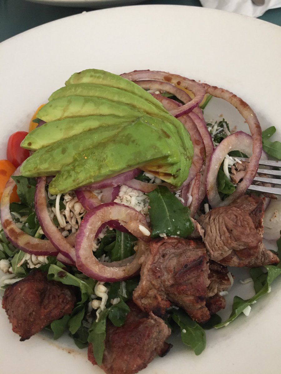 busygals's tweet photo. #KLDineandWin. Olympia for a Keto friendly lunch.   Yummmmm https://t.co/Do50zF95FE