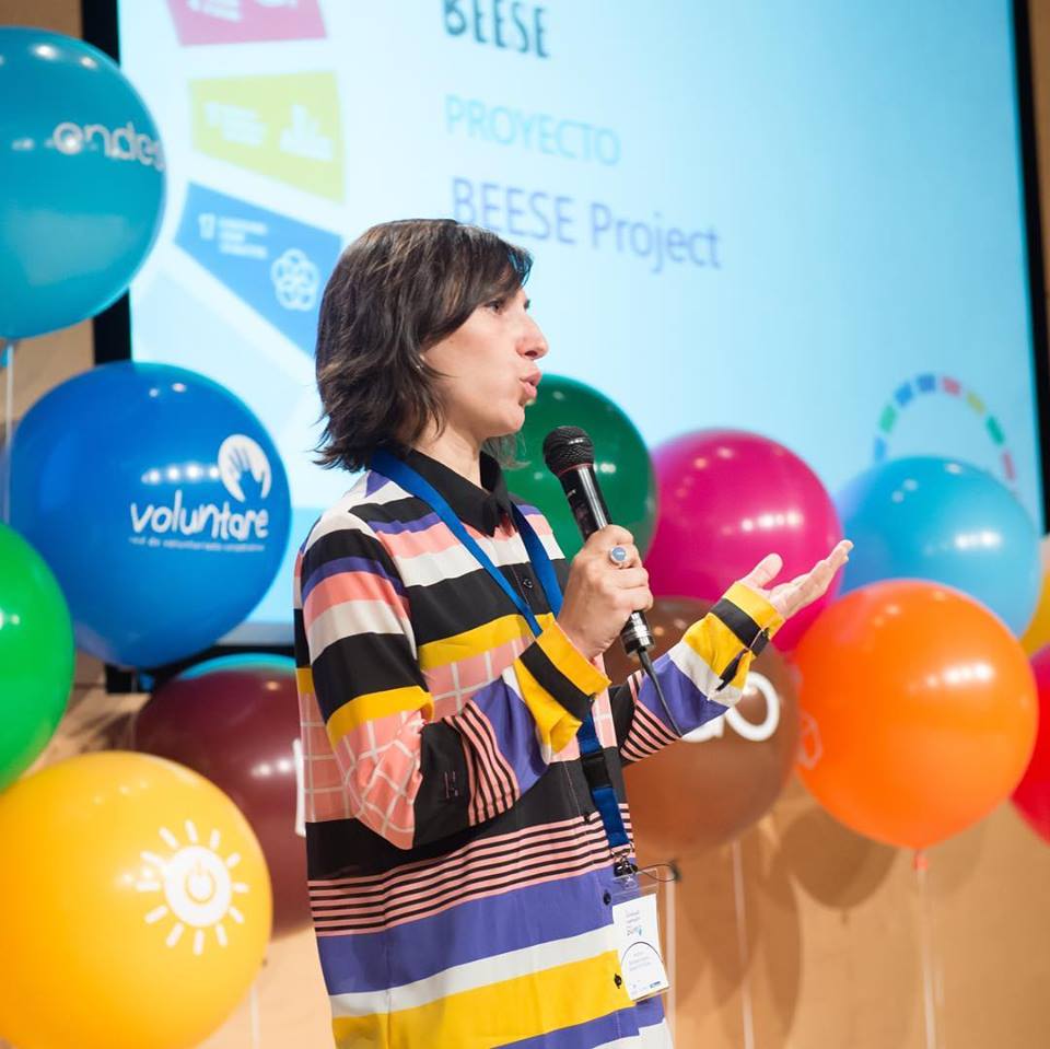 BeeseProject's tweet photo. Last week our partners @workforsocial (Spain) presented #BeeseProject at #PuntoVoluntariado organised by @Voluntare (European network of corporate #volunteering). Check out our blog post! https://t.co/1fDfLG9am5 https://t.co/zdc8RjjYZG