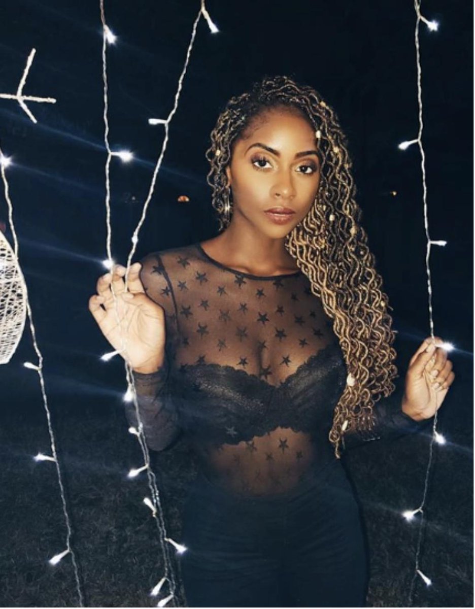 DnaEssence's tweet photo. Todayβs DNA Essence Crush goes to @MeliszaMcpherson .. Tell us what you think, drop a π₯in the comments if you love this style as much as we do!
#HairOfTheDay #HairCrush #HairLovin #ColoredHair #HairGoals #DiscoverUnder100K #TooGlam #HairIdeas #HairStyles #OmbreHair https://t.co/sOVHw02A3P