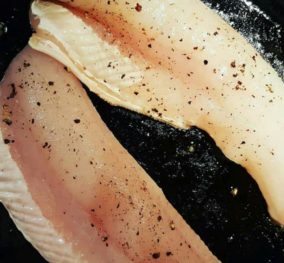 Taste_of_Craft's tweet photo. Feels like Spring has sprung! The Wheatley, Ontario Pickerel is back this week @GuelphMarket #Springtime #Canadianlakefish #Pickerel #Tasteofcraft #gethooked https://t.co/T5ruRezeQ3