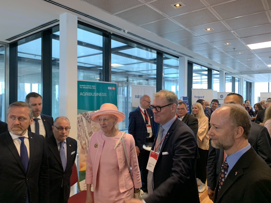 Jens_HolstN's tweet photo. #argentinadk #danishstatevisit @TBustrup accompanying HM The Queen of Denmark during the business activities in Buenos Aires #dkbiz #danskindustri https://t.co/m0JzonYr0d