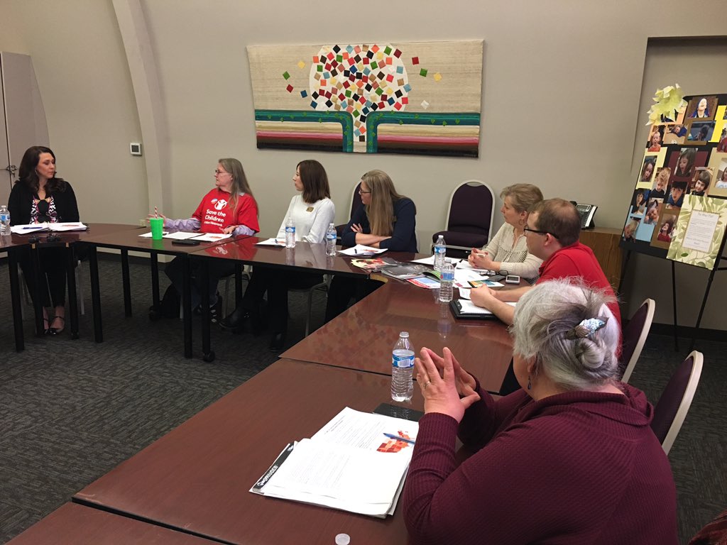 thebobfoster's tweet photo. WA Rep  Representative Jaime Herrera Beutler hosts a discussion  with Clark County child care professionals and families to discuss the shortage of affordable child care and qualified child care professionals. #LiveOnK2 https://t.co/T4bS8qAbQx