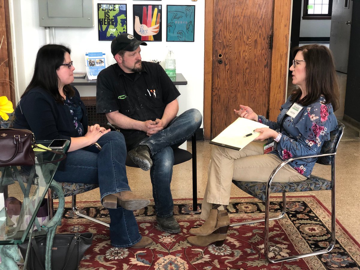 // #BBinthenews // Today Jennifer Chambers from the #DetroitNews is interviewing the first family to take advantage of the free reading services at our “Family Literacy Center”!
-
#LiteracyIsForEveryone 📚