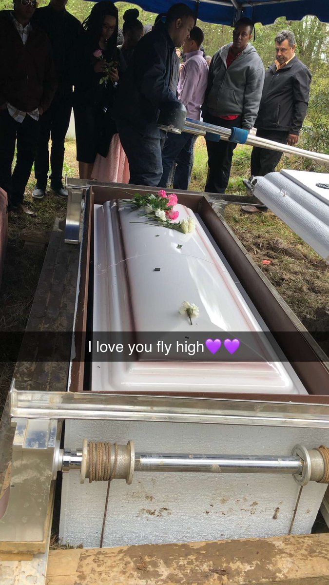 lahbellezaa's tweet photo. #LongLiveNelle💜💜💜 Still cant believe your gone, but your greatly missed! We love you Nelle watch over us keep us protected, until we meet again💜💜💜 #GangsBackTogether🤞🏾💜 https://t.co/Fp2CDESA4X
