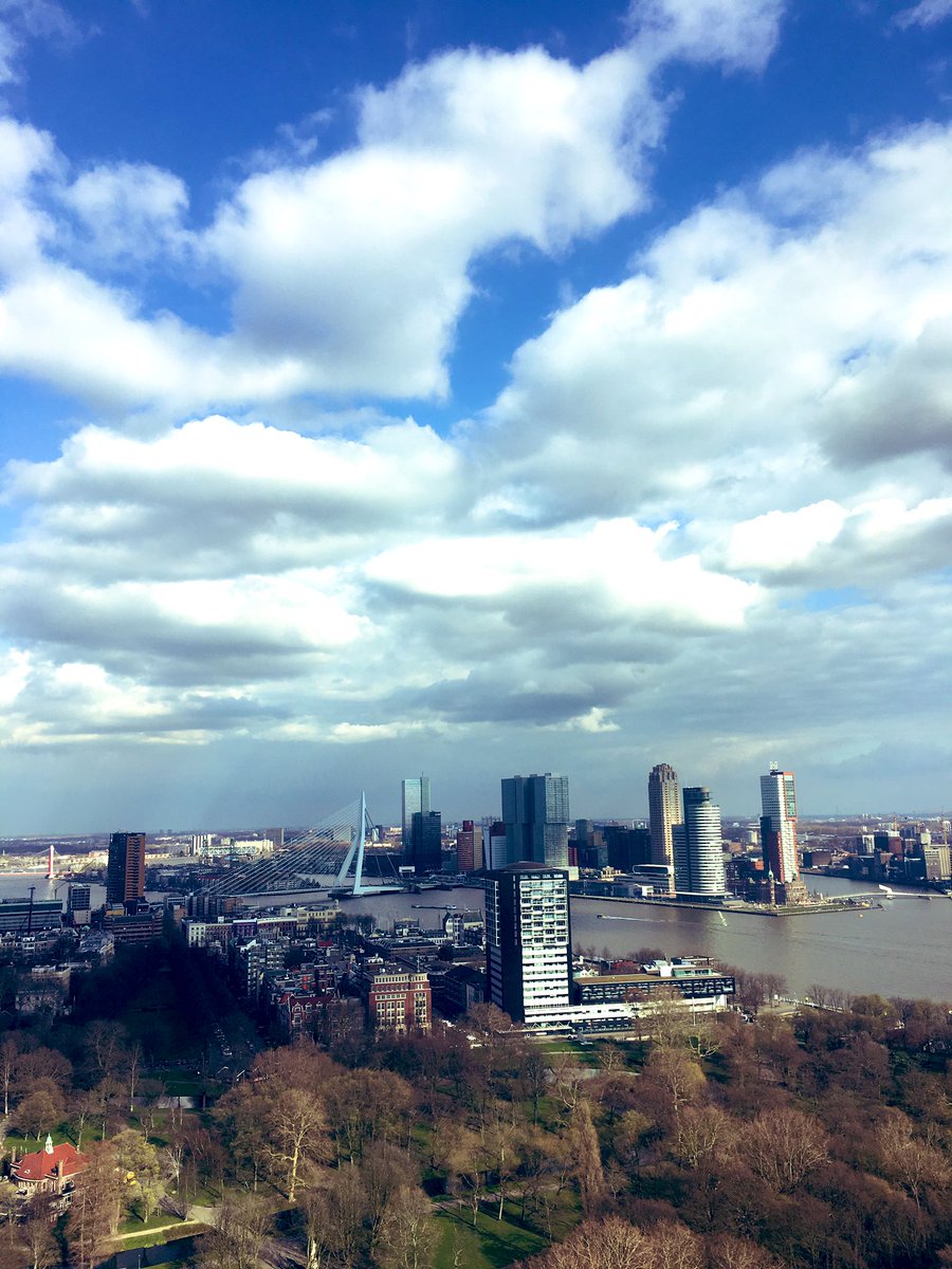 Jouw volgende meeting of event bij een van de locaties in deze creatieve stad vol doeners? Wij wisten t wel! Het volledige verslag van De Tafel van Rotterdam staat binnenkort in MEETINGS 3 🔝#Rotterdam #Mice #meetings #events <a href="/Euromast010/">.</a>