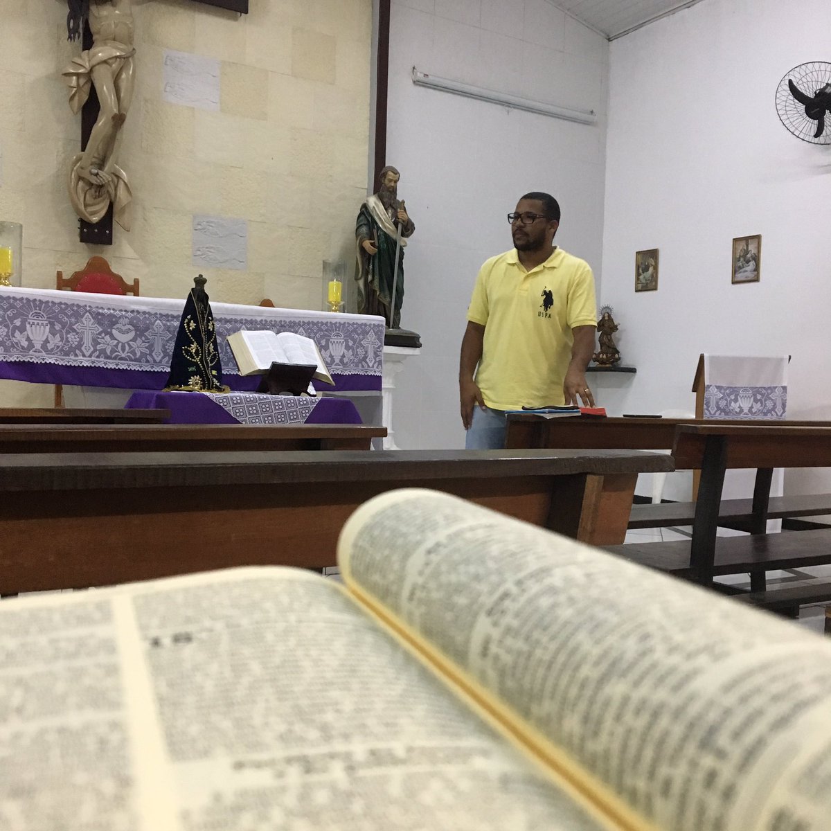 BoaSemente4's tweet photo. “Disse-lhes outra vez: A paz esteja convosco!Como o pai me enviou, assim também eu vos envio a vós. Depois dessas palavras, soprou sobre eles dizendo-lhes: “Recebei o Espírito Santo” -João 20, 21-22

Pregação de Diogo Gou- “ O senhor cuida de nós”

#SouBoaSemente
#RCC https://t.co/8Xih3ODpry