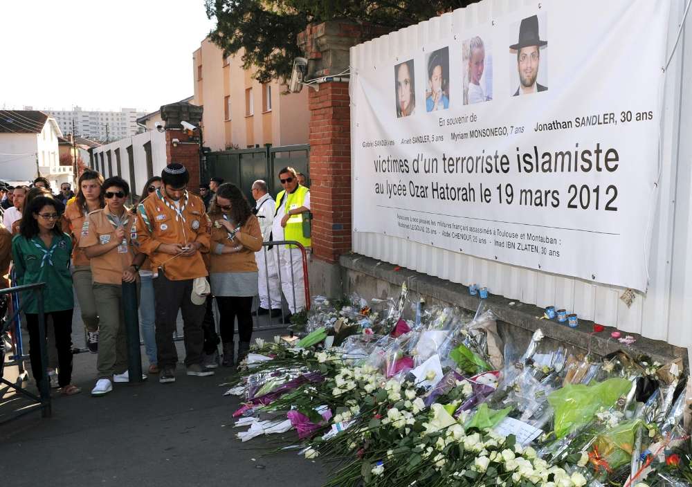 #France: commémorations des attentats de #Toulouse
►►i24ne.ws/NvnW30o6PF5