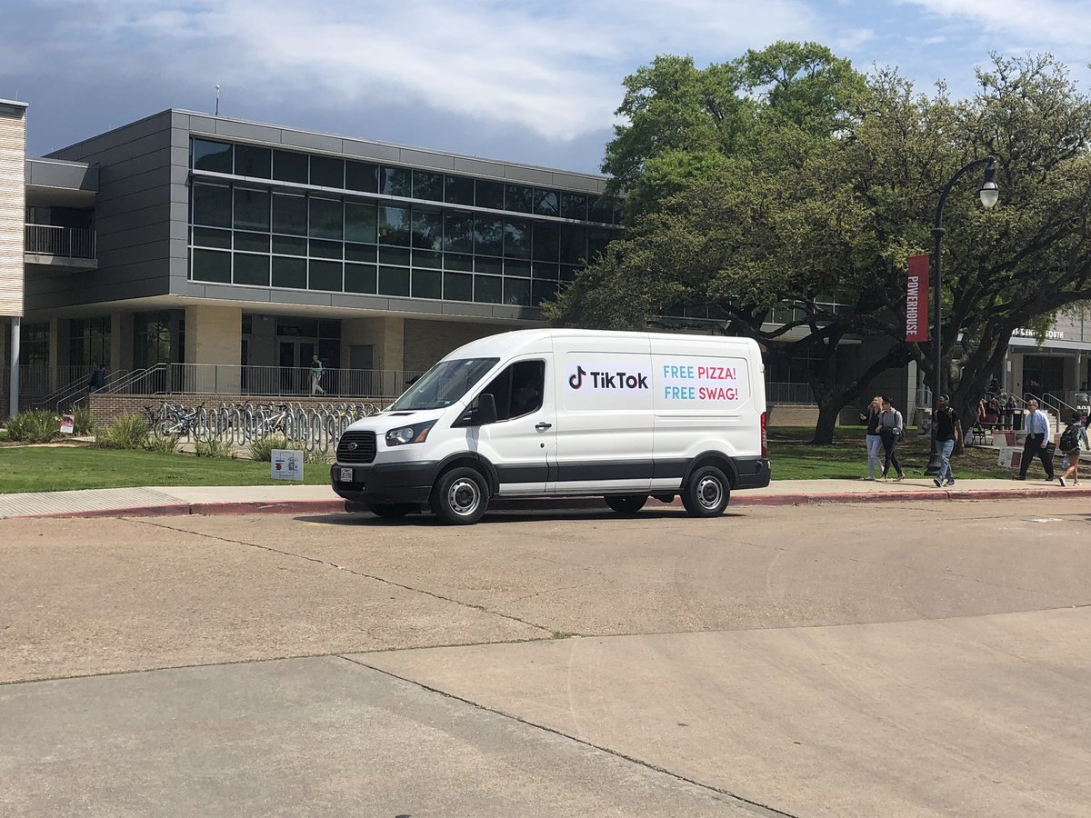 BoltomsOfficial's tweet photo. WHY is there a Tik Tok van on MY campus? #why #uh #tiktok #help https://t.co/5sVYRHz15x
