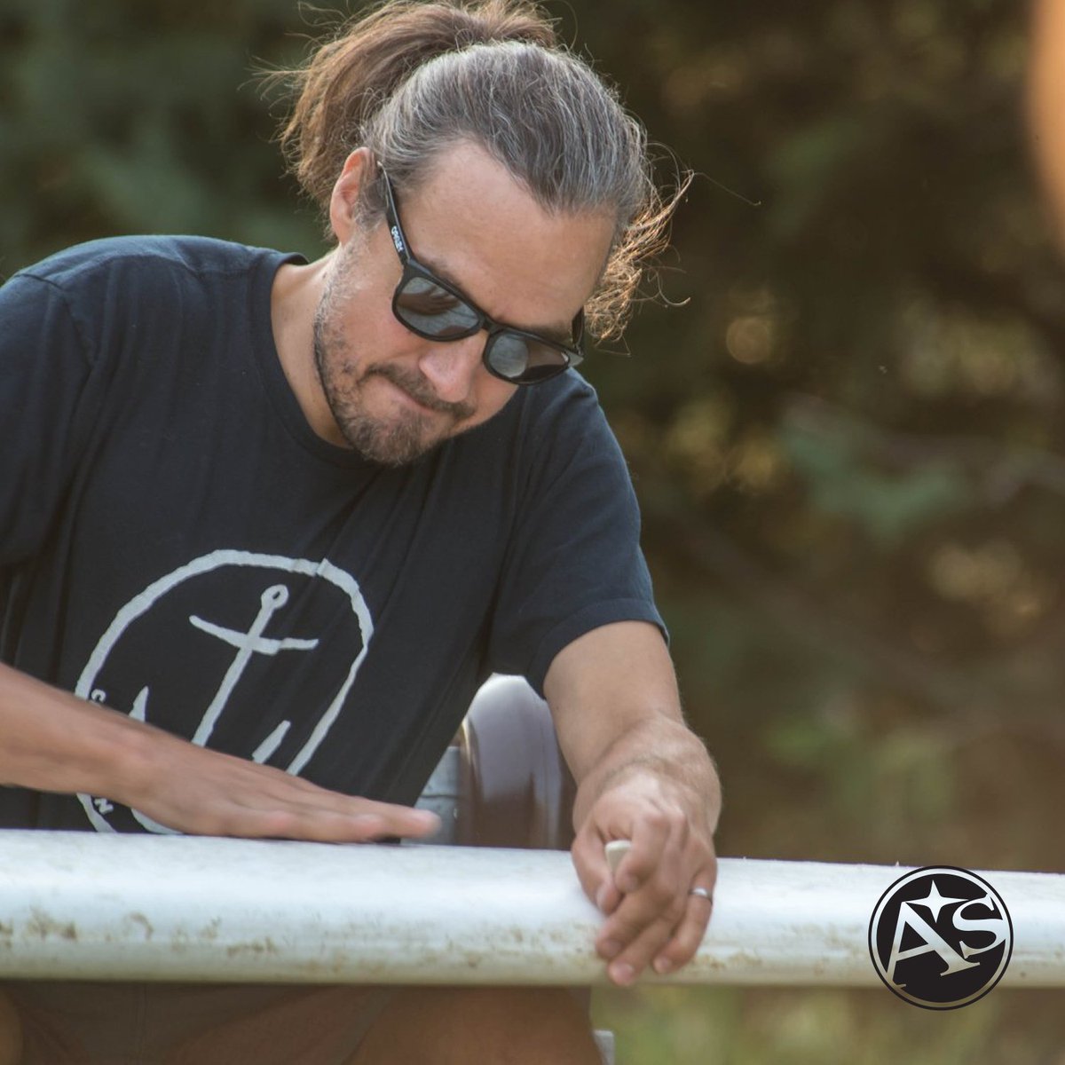 molsoft_io's tweet photo. Special announcement for our upcoming @Shopify meetup!
Proud to be unveiling our guest speaker: Scott Reeves from @AxisBoutique.
He will be talking about his journey and challenges as a retailer &amp; Shopify merchant.
Get ready to be inspired! https://t.co/tm2yJSe5eU