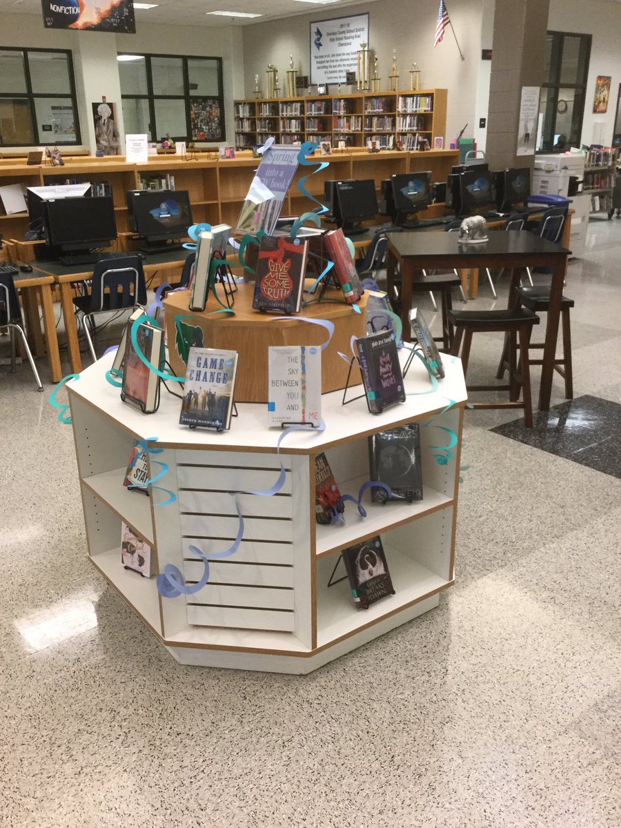 NanLanford's tweet photo. New titles are available in the #cvhsmediacenter so come check them out and “Spring into a NEW book” before break! #GetCCSDReading #getcherokeereading #haveyoureadtoday https://t.co/JZlS3JlwHs