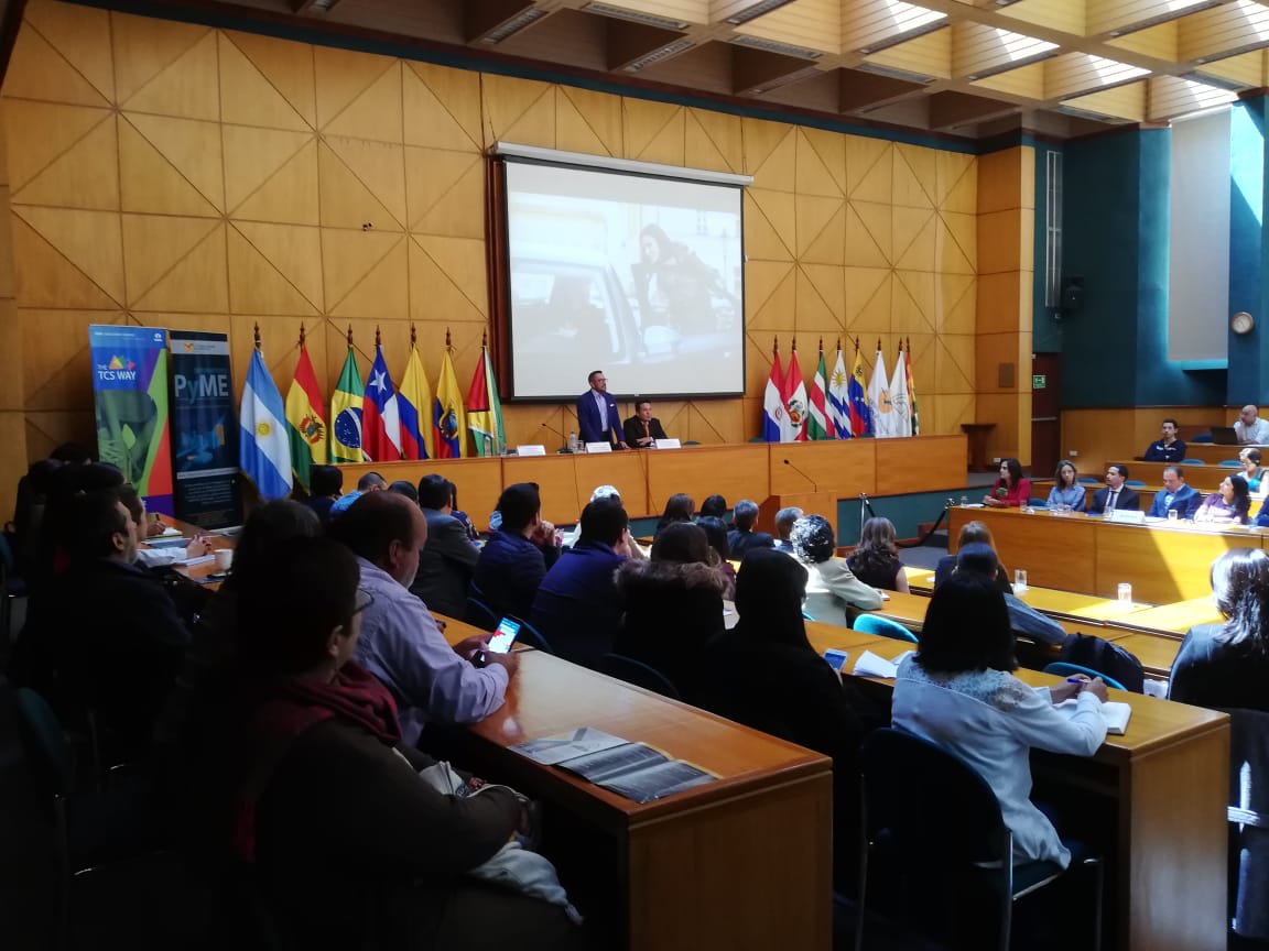 TCS_Latam's tweet photo. TCS Ecuador participó en el Foro "Tecnología, Igualdad de Género y Desarrollo Sostenible" organizado por el Consejo Metropolitano de Responsabilidad Social de Quito @RSQuito, al cual asistieron importantes actores de la Empresa Privada, Gobierno, ONGs e Investigadores https://t.co/Da77NEAv0p