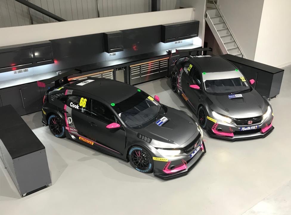 BTCC's tweet photo. 📸 FIRST LOOK

Covers off BTC Racing’s stunning new pair of FK8 Honda Civic Type Rs...

The outfit will be on track at Brands Hatch tomorrow with both @ChrisSmiley22 and @cooksport set to get behind the wheel.

#BTCC https://t.co/O9imj33zQS