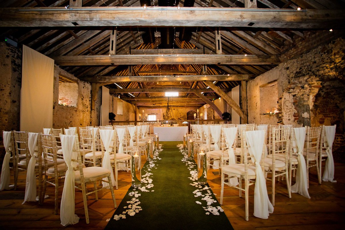 Brasteds's tweet photo. We are getting very excited for wedding season to begin, especially as we get to spend our days at the beautiful Langley Abbey! To book a viewing of our picturesque venue please call us on 01508491112 or email enquiries@brasteds.co.uk #weddinggoals #rusticdreams #happilyeverafter https://t.co/jDGAht9m1v