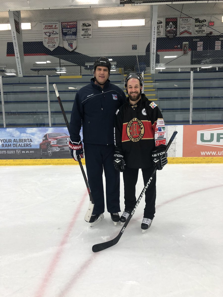 RobertStecyk's tweet photo. What a great way to start the day building relationships, supporting school programming and strengthening school-Parish connections. Thanks to Fr. Kris for coming out to play ringette and hockey with our @stjp2cs Sport4Life students @EICSTalks #GodsMasterpiece https://t.co/QqPVJKlR63