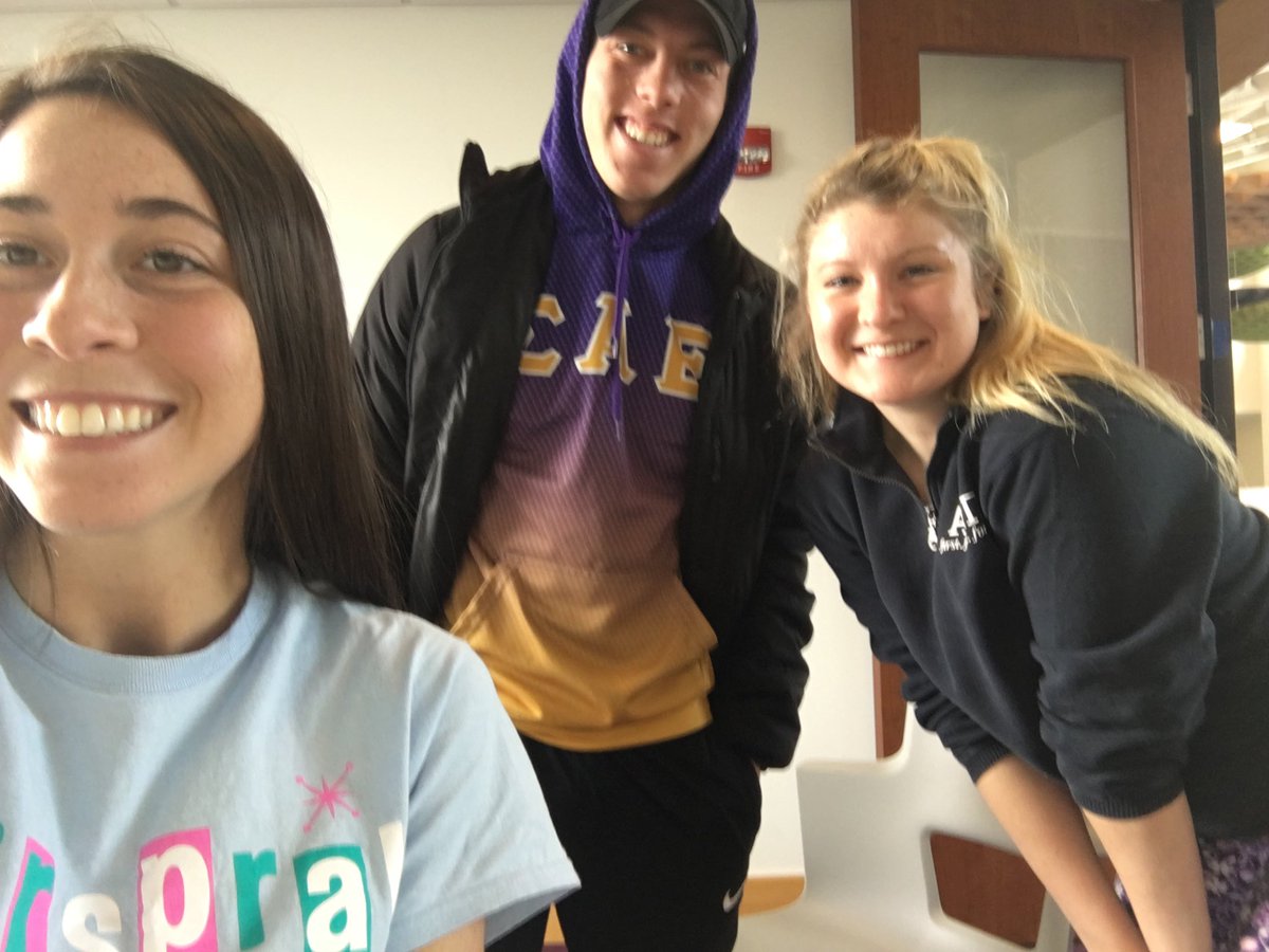 alliecat030's tweet photo. @SAE_OhioSigma https://t.co/1bNrJl4GUX