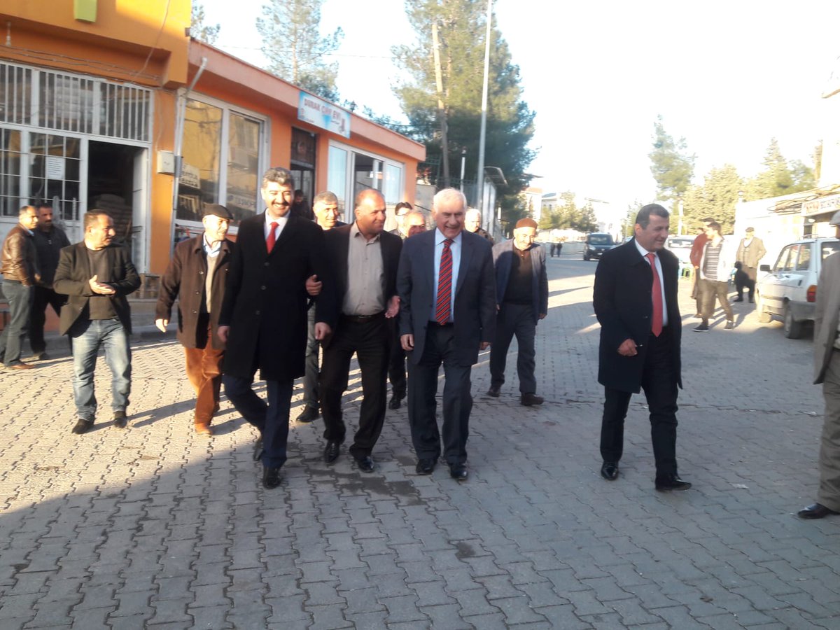 akpartikurtaln's tweet photo. İlçe Bşk. Sn. @farisakgul ;
Önceki dönem Mv. Adayımız Sn. @sadettinsabaz' ın katılımlarıyla Kayabağlar Beldemize gerçekleştirdiğimiz ziyarette seçim lokalimizi ziyaret ederek vatandaşlarımız ile bir araya geldik. @focalapkulu 
#BelediyeİşiGönülİşi 
#ÖnceMilletÖnceMemleket https://t.co/ORRxuOi3Lh