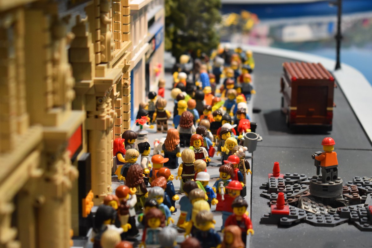 spending_coach's tweet photo. @thebloggintribe Lessons from My Lego Collection https://t.co/nA2EffwHLm https://t.co/XU1wri4OQV