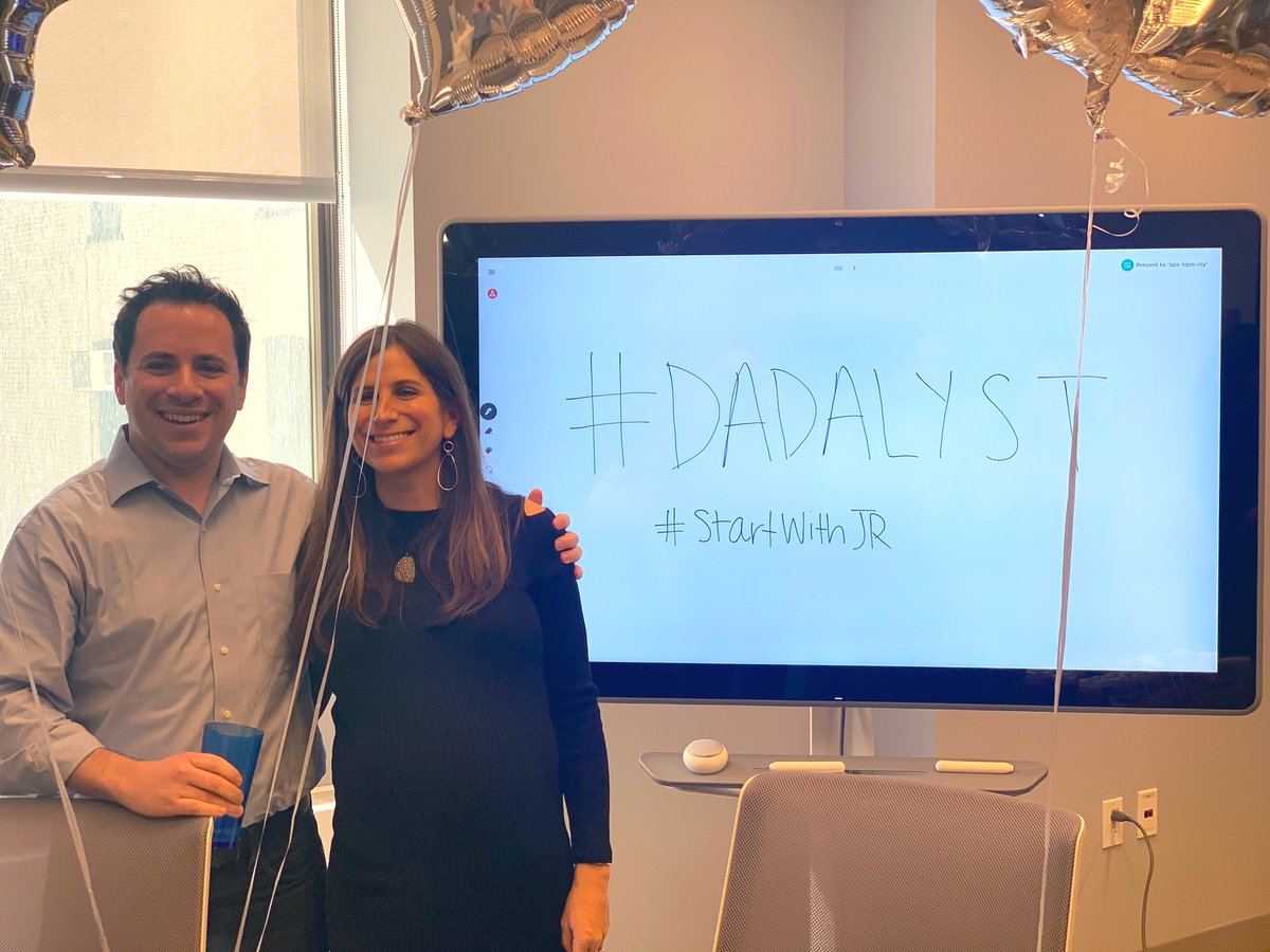KatzAndrewS's tweet image. Congrats to @goldslager and @LinzGoldslager on their upcoming 👶! #DAD #Dadalyst #StartWithJR