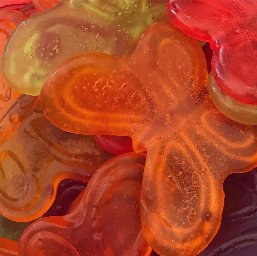 urbansugarcandy's tweet photo. Yummy Gummi Butterflies for your Spring Fling Parties! #butterfly #spring #springcandy https://t.co/6ofc2iOuUa