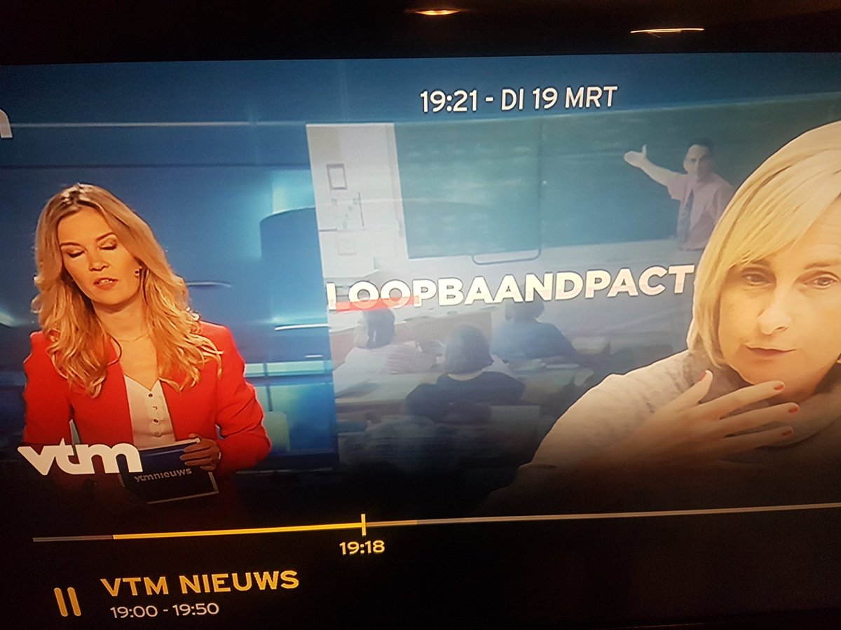 Loopband, loopbaand of loopbaan?
#vtmnieuws #funny #Bloopers