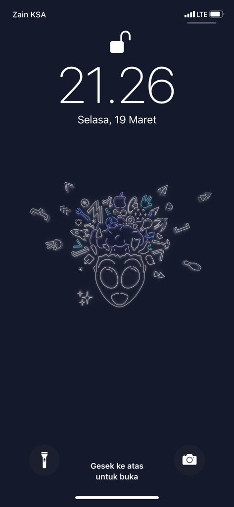 AfifThoha's tweet photo. @makemac Yeyeyeye...hore 😊 ✨@makemac #WWDC2019 https://t.co/webY5Auufe