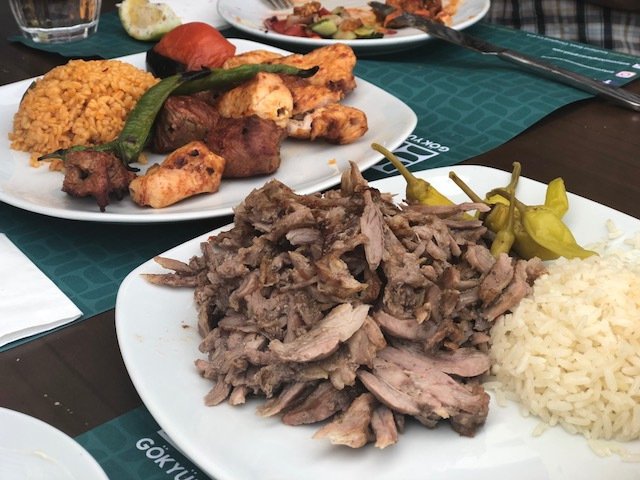 thehalalplug's tweet photo. A Sunday (Turkish) Roast? @ Gokyuzu https://t.co/aUnHD82rsX https://t.co/wJNmo9ZW3s