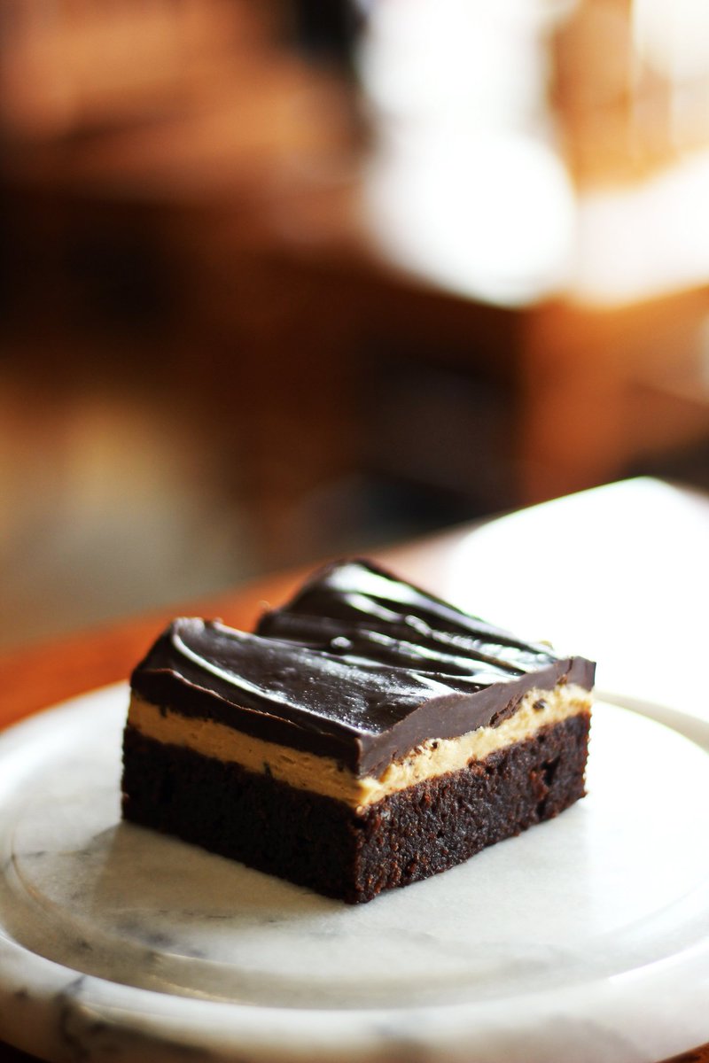 HGMBakery's tweet photo. Don't forget to save room for dessert. Especially when Maple Mocha Brownies are in season... #HGMBakery 

#madefromscratch #freshbaking #justlikegrandmas #maplemocha #whymadoc #comewander #feaston https://t.co/Qs6GJKypWu