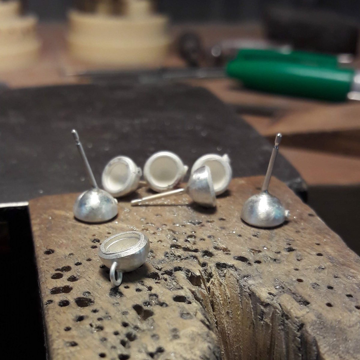 Little 'Bud' studs and a special commission for a bracelet charm ...