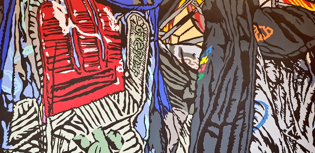 XibulArt's tweet photo. "J'aime vraiment la couleur !" confie l'artiste #LouisGranet, dont les 10 toiles exposées à la @Collection_SG sont des explosion colorées 😊
#SMV389 #PeintureSousPression #Collectionsocietegenerale https://t.co/VYsUHvSd2g