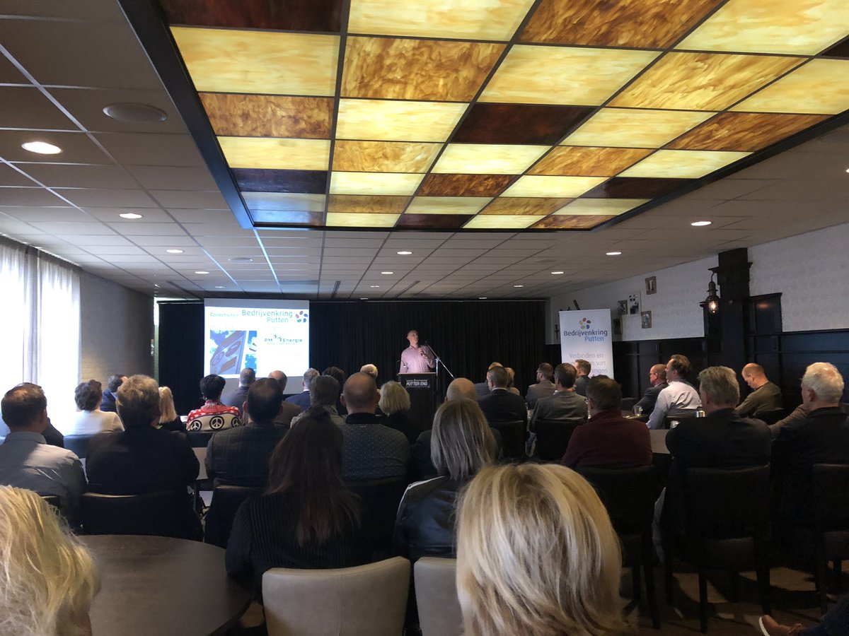 Goede jaarvergadering van de #bedrijvenkring #Putten. Altijd goed verzorgd bij <a href="/bowlingputten/">Bowling Putter Eng</a> Veel ondernemers aanwezig maar nog wel een mannen bolwerk, er zijn toch wel meer ondernemende dames in ons dorp?
