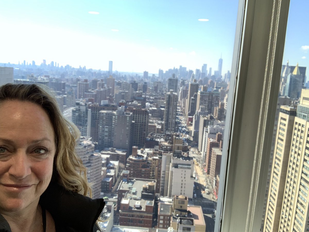 kid_grit's tweet photo. Sometimes we have to take meetings from here. Sigh.... #buildingandgrowing #thetimeisnow #NYC #startup #meeting #possibility #opportunity #kidgrit https://t.co/xLzI3XVhqt