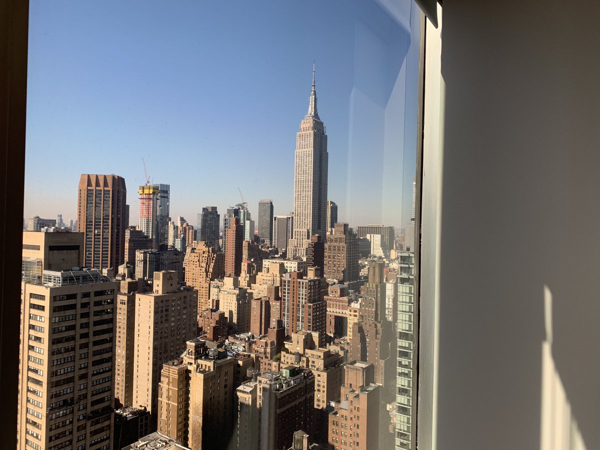 kid_grit's tweet photo. Sometimes we have to take meetings from here. Sigh.... #buildingandgrowing #thetimeisnow #NYC #startup #meeting #possibility #opportunity #kidgrit https://t.co/xLzI3XVhqt