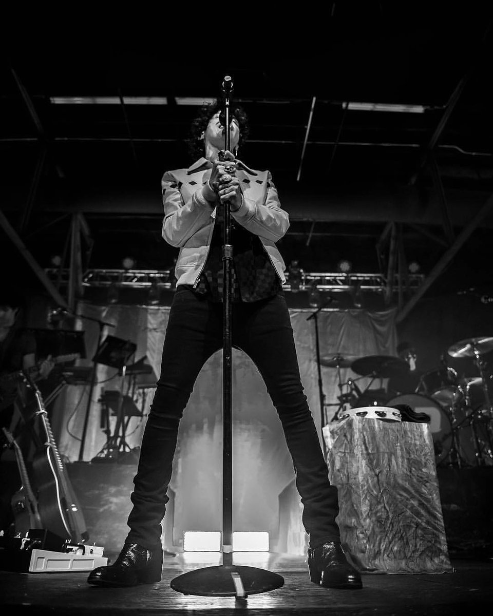 iamlp's tweet photo. Heart To Mouth has been through the States, Canada, Mexico and now Russia. You guys are incredible!! 🧡

Photo by Jonathan Sommer [IG @jsommer_photography] at @MMusicWorks https://t.co/ri0kDpKoeU
