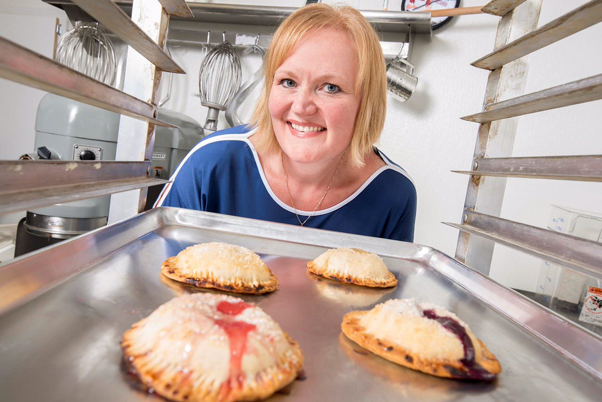 Local_Feast's tweet photo. From #LocalFeastScoop
Got Local?
Craving pie ever since #PiDay? @sarastipsypie has you covered + gives back thru "Pies with a Purpose." Want to help them move to their new facility?
See the Kickstarter: https://t.co/8hQLgx37bw
Read more at https://t.co/RChcnQwhnt https://t.co/e1jrjlauHb