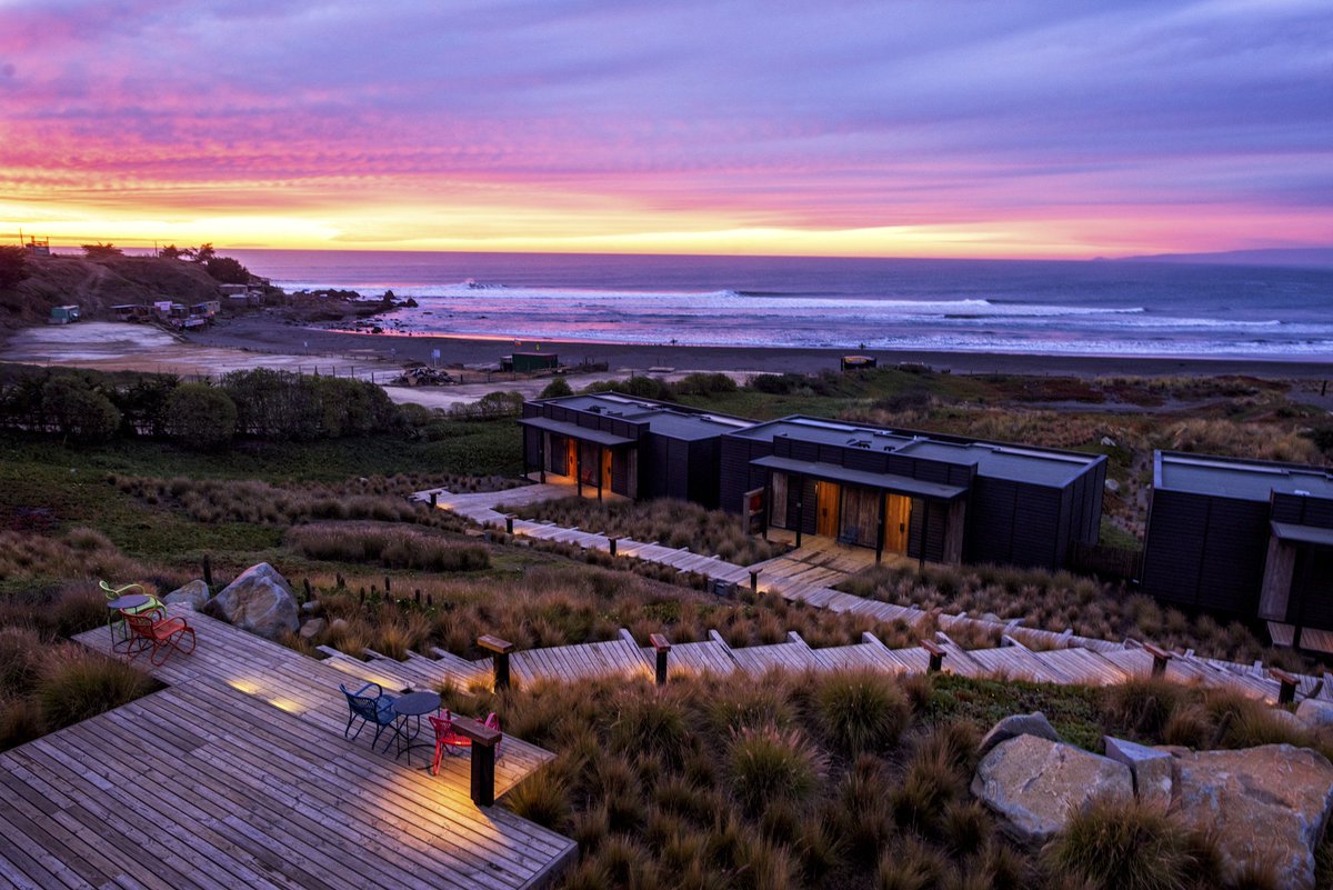 PlanSAmerica's tweet photo. Wild, raw and windswept the Punta de Lobos peninsular is 220kms from Chile's capital Santiago. A popular surf hangout, there's also windsurfing, horse riding and beachside yoga.
Read more on our blog!
#RoamSouth #PlanSouthAmerica #Chile #TraveIInspo
https://t.co/WI2c4zQG26 https://t.co/mynXe1tn1k