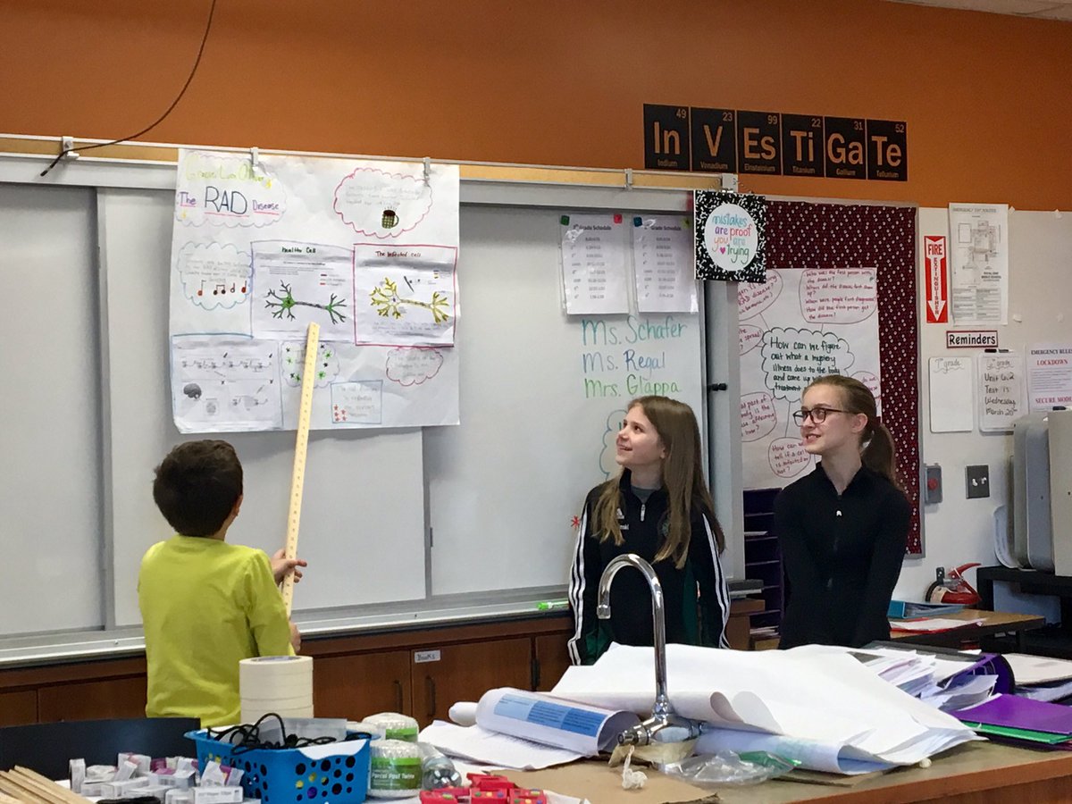 SchaferROMS's tweet photo. To wrap up our disease unit in 6th grade science, students presented the information they discovered about the mystery illness and the best treatment plan. #Bulldawgproud https://t.co/qztodJ7TNW