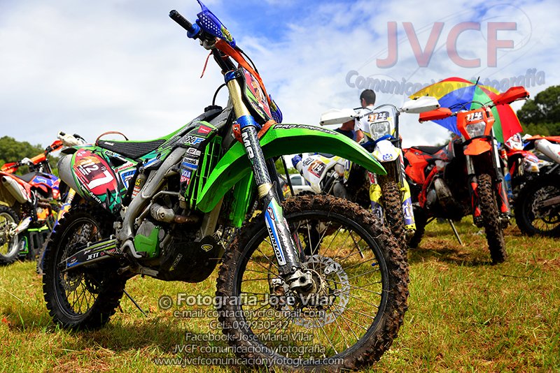 JVCF_Comunica's tweet photo. El domingo estuvimos presentes en el Hard Enduro organizado por el Xtreme
Los pilotos se encontraron con un circuito muy desafiante, menos de la mitad de los deportistas culminaron el recorrido
Fue una verdadera competencia de piloto contra circuito
#enduro #rally #Motorsport https://t.co/qqhWSSwlCt