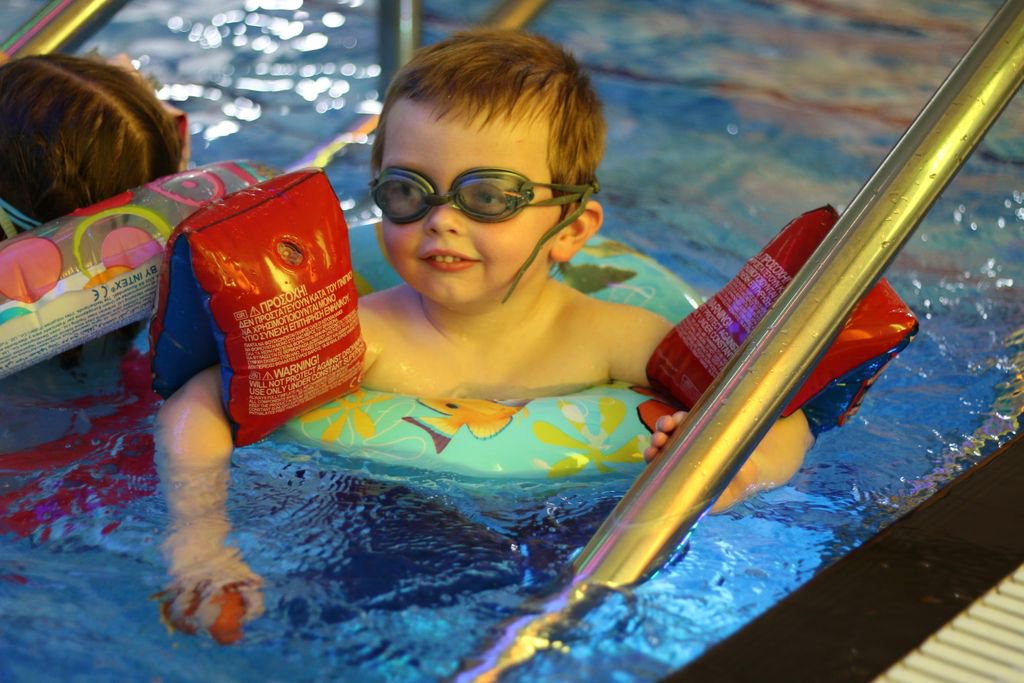 Naomi House \u0026 Jacksplace：\